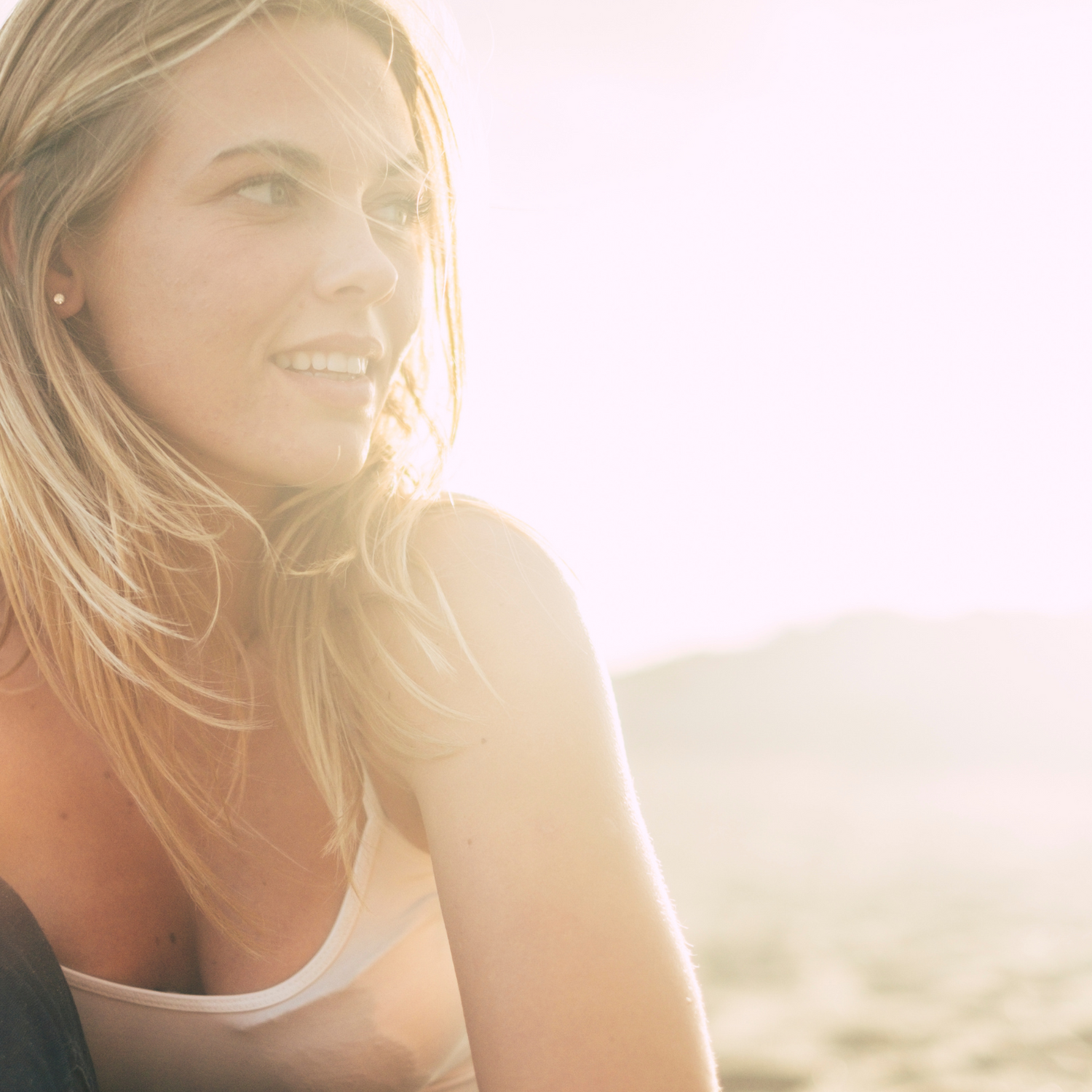 Tallow MOO Sun Beach image showing grass-fed beef tallow skincare products on the beach, highlighting natural sun protection, hydration, and nourishment for healthy skin in a sunny outdoor setting